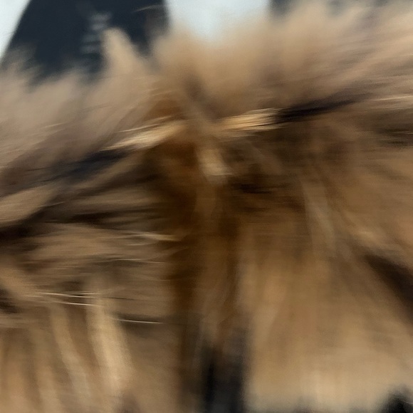 So real faux fur - Picture 2 of 3